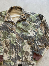 Load image into Gallery viewer, Vintage Realtree Camo Bomber Jacket (L)