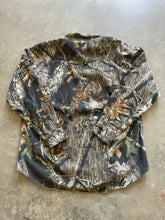 Load image into Gallery viewer, 2000’s Mossy Oak Breakup Camo Button Up Shirt (2XL)