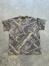 Load image into Gallery viewer, Vintage Mossy Oak Shadow Branch Camo T-Shirt (XL)