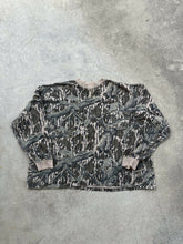 Load image into Gallery viewer, Vintage MossyOak Treestand Camo Pocket Longsleeve (XL/XXL)