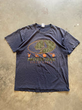 Load image into Gallery viewer, 2000’s Distressed Mossy Oak Field Staff T-Shirt (XL)