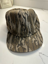 Load image into Gallery viewer, Bottomland 5Panel SnapBack W/Mask