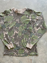 Load image into Gallery viewer, Vintage Mossy Oak Dull Foliage Camo Long Sleeve Shirt (S/M)