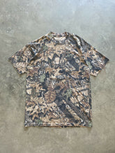 Load image into Gallery viewer, Vintage Mossy Oak Forest Floor T-Shirt (M)