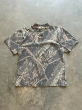 Load image into Gallery viewer, Vintage Mossy Oak Shadow Branch Henley Shirt (L)