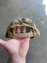 Load image into Gallery viewer, Vintage Advantage Wetlands Camo Budweiser Ducks Unlimited Hat