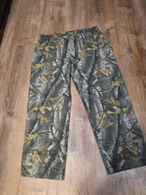 Load image into Gallery viewer, Carhartt Camo Pants 42x30 NWT