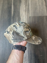 Load image into Gallery viewer, 1990’s Realtree Advantage Camo H.S. Strut Hat