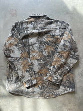 Load image into Gallery viewer, Vintage Rattlers Brand Realtree Extra Brown Camo Chamois Shirt (2XL)