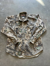 Load image into Gallery viewer, Vintage Realtree Advantage Camo Chamois Shirt (XL)