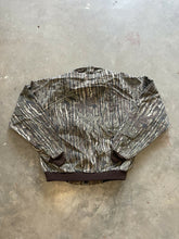 Load image into Gallery viewer, Vintage Realtree Camo Bomber Jacket (L)