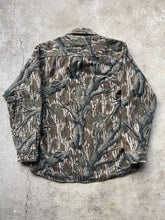 Load image into Gallery viewer, Vintage Northwest Territory Mossy Oak Treestand Camo Chamois Shirt (L)