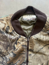 Load image into Gallery viewer, Vintage Realtree Advantage Camo Jacket (L)