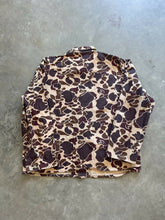 Load image into Gallery viewer, Vintage Duck Camo Button Up Shirt (L)