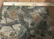 Load image into Gallery viewer, Vintage Realtree Jerzees Jogger Sweatpants 3XL