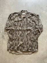 Load image into Gallery viewer, Vintage Mossy Oak Bottomland Strap Shirt (L)