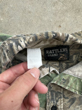 Load image into Gallery viewer, Vintage Rattlesnake Brand Realtree Chamios(L)