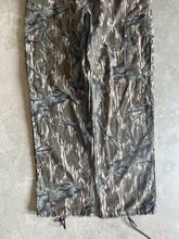 Load image into Gallery viewer, Vintage Mossy Oak Treestand Camo Pants (XL)