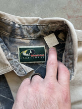 Load image into Gallery viewer, Vintage Mossy Oak Breakup Camo Short Sleeve Button Up Shirt (L)