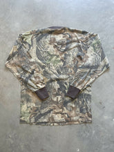 Load image into Gallery viewer, Vintage Realtree Advantage Long Sleeve Shirt (S)