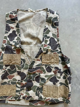 Load image into Gallery viewer, Vintage Redhead Duck Camo Shell Vest (M)