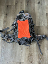 Load image into Gallery viewer, Bow and Rifle 2500