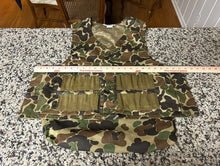 Load image into Gallery viewer, Duxbak hunting vest XL