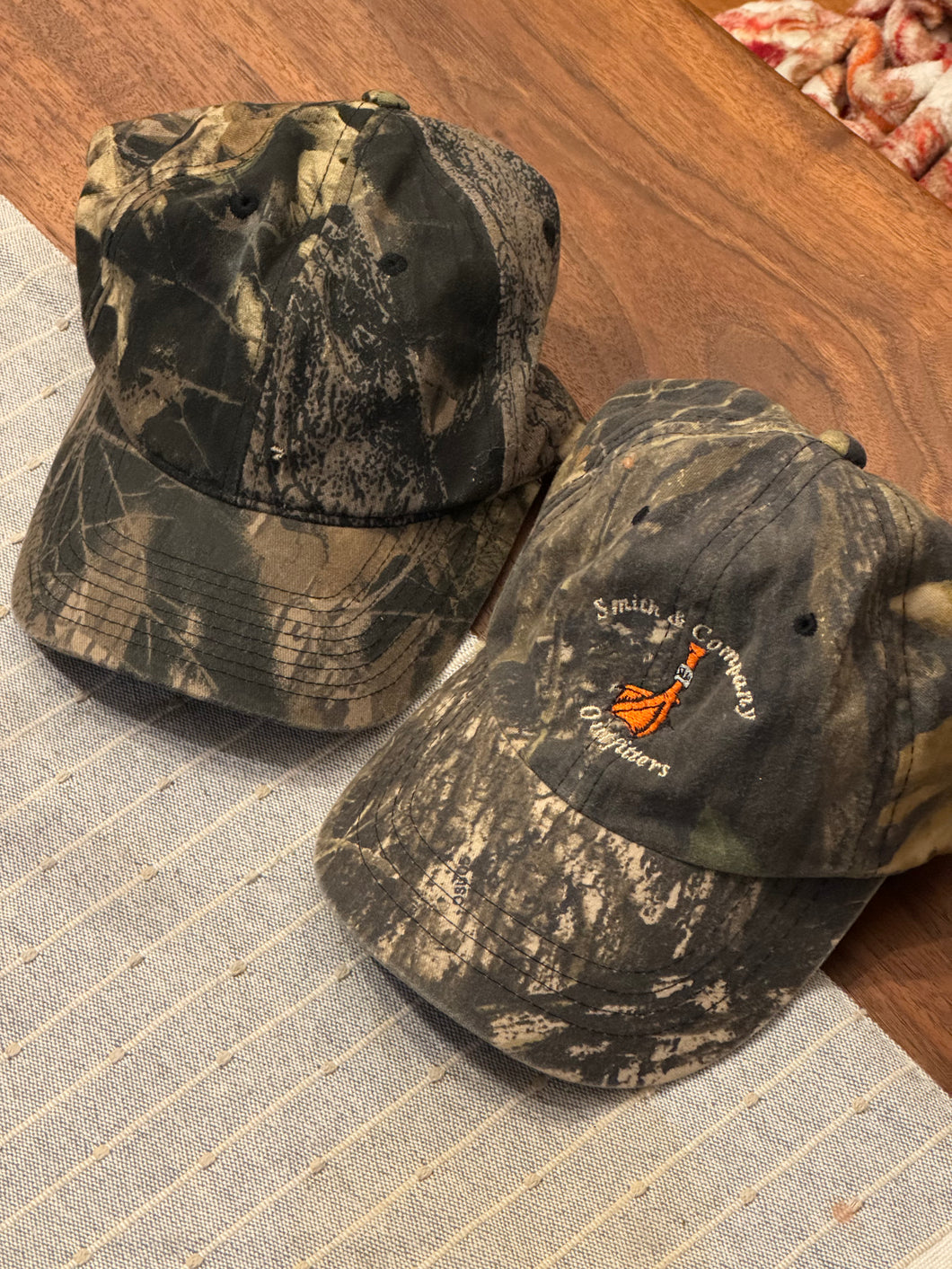 00’s Mossy Oak Breakup Hat Pair