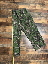 Load image into Gallery viewer, 90’s Mossy Oak Full Foliage Pants (XL) 🇺🇸