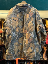 Load image into Gallery viewer, 90’s Mossy Oak Fall Foliage Reversible Jacket (L) 🇺🇸