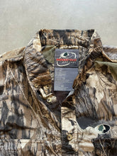 Load image into Gallery viewer, Vintage Mossy Oak Breakup Cano Lightweight Short Sleeve Button Up Shirt (XL)