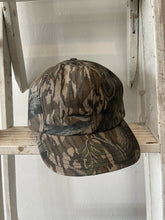 Load image into Gallery viewer, Vintage Mossy Oak Treestand Camo Canvas Trapper Hat
