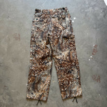Load image into Gallery viewer, 2000’s Mossy Oak Duck Blind Camo Adjustable Waist Pants (S)