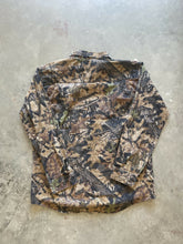 Load image into Gallery viewer, Vintage Mossy Oak Forest Floor Camo Button-Up (L)
