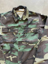 Load image into Gallery viewer, Vintage Army Camo Shacket (S)