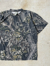 Load image into Gallery viewer, Vintage Mossy Oak Breakup Camo Pocket T-Shirt (2XL)