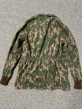 Load image into Gallery viewer, Vintage Mossy Oak Greenleaf lightweight jacket USA made
