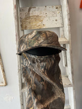 Load image into Gallery viewer, Vintage Mossy Oak Shadow Branch Camo Hat With Face Mask