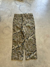 Load image into Gallery viewer, Vintage Browing Mossy Oak Trees Camo Pants (2XL)