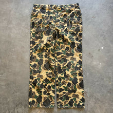 Load image into Gallery viewer, Vintage Duck Camo Chamois Pants (L)