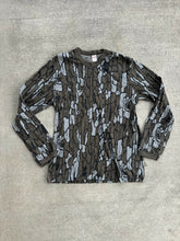 Load image into Gallery viewer, Trebark long sleeve tee
