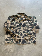 Load image into Gallery viewer, Vintage Cropped Duck Camo Chamois Shirt (XL)