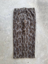 Load image into Gallery viewer, Vintage Remington MossyOak Original Bottomland Camo Fleece Pants (XL)