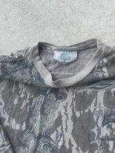 Load image into Gallery viewer, Vintage Mossy Oak Treestand Camo Longsleeve Shirt (XL)