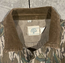 Load image into Gallery viewer, 80’s Mossy Oak Greenleaf Corduroy Collar Jacket (XL) 🇺🇸