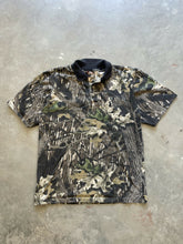 Load image into Gallery viewer, Vintage Mossy Oak Breakup Camo Polo Shirt (L)