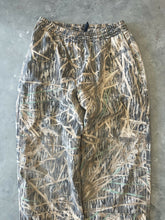 Load image into Gallery viewer, Vintage Mossy Oak Shadowgrass Camo Insulated Pants (L)