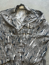 Load image into Gallery viewer, Vintage Bark Camo 4-Pocket Jacket (XL)