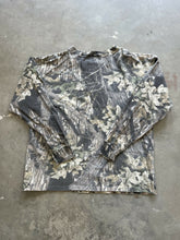 Load image into Gallery viewer, Vintage Mossy Oak Breakup Camo Henley Shirt (XL)