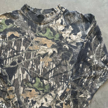 Load image into Gallery viewer, Vintage Mossy Oak Breakup Camo Mock Neck Shirt (L)
